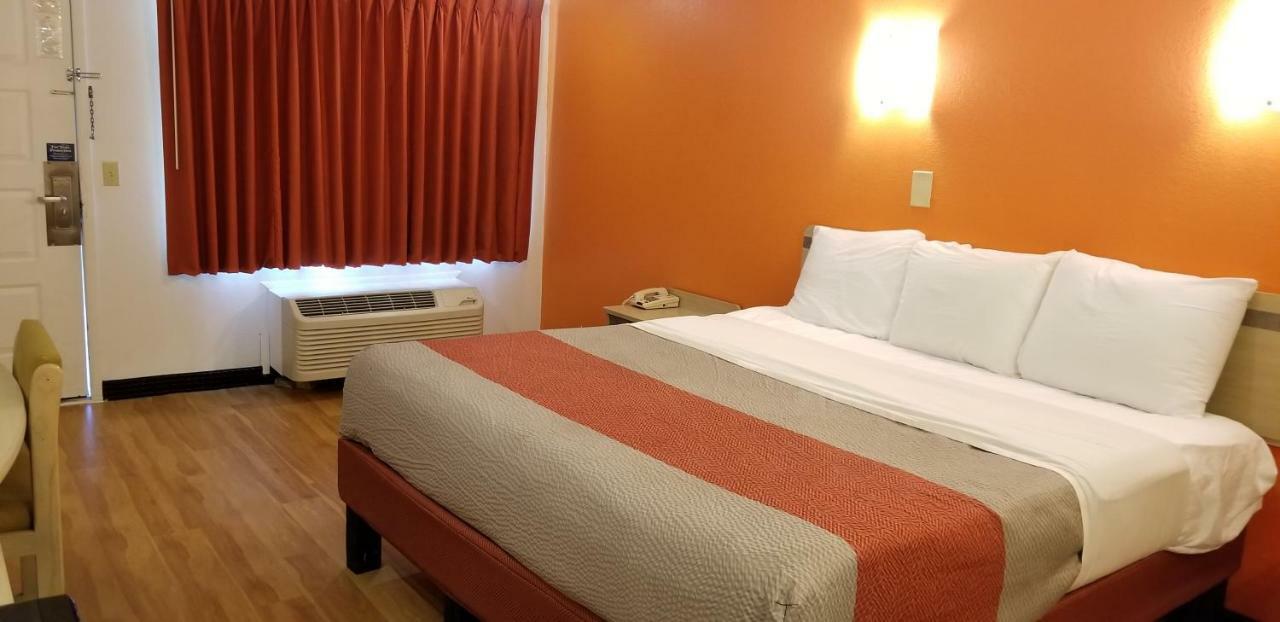 Fairbridge Inn Express لندن المظهر الخارجي الصورة