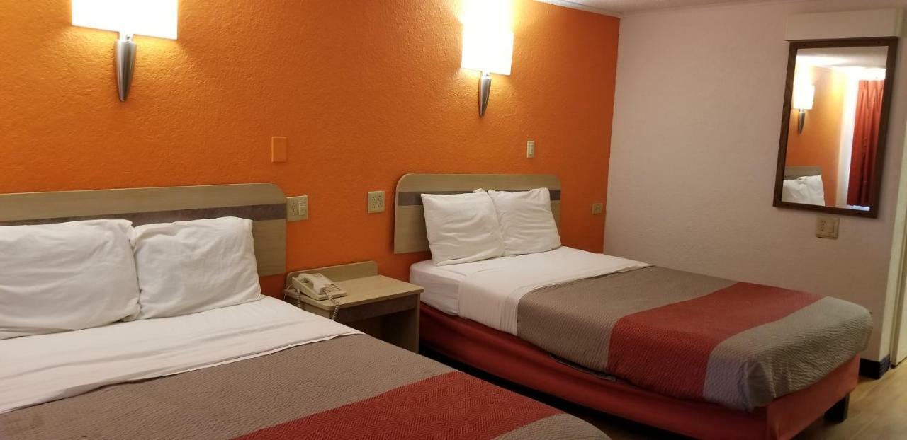 Fairbridge Inn Express لندن المظهر الخارجي الصورة
